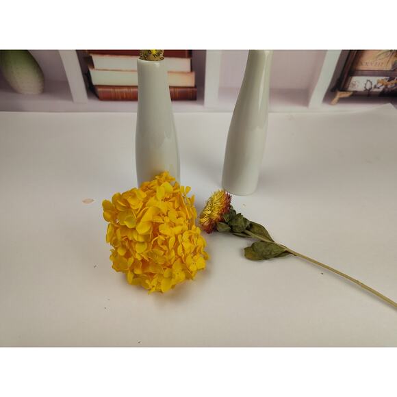 Dried Flower Bouquet with 2 Vases - Picture 4 of 4